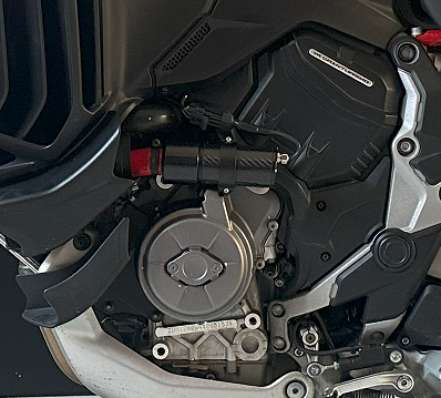 MonzaTech IEC Electronic Engine Temperature Cooling Kit for Ducati Multistrada V4 MonzaTech IEC Electronic Engine Temperature Cooling Kit for Ducati Multistrada V4